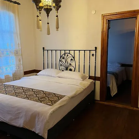 Valide Sultan Konagi Tarakli