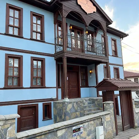 Valide Sultan Konagi * Taraklı