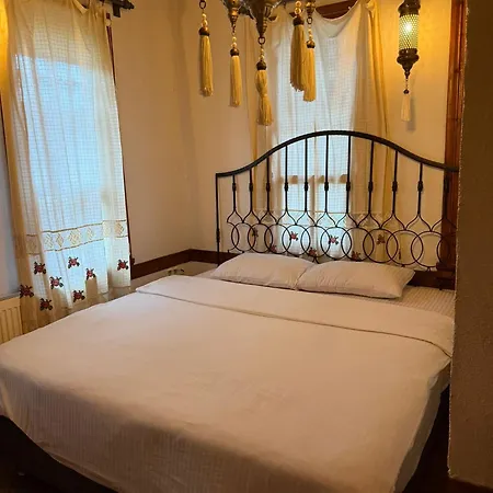 Valide Sultan Konagi Tarakli