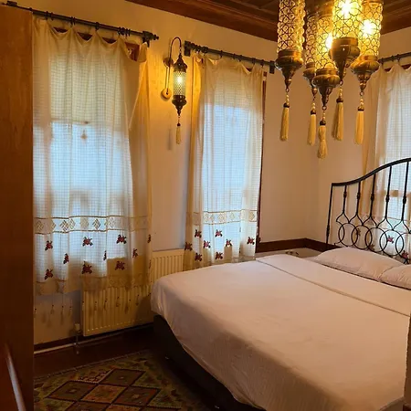 Valide Sultan Konagi *